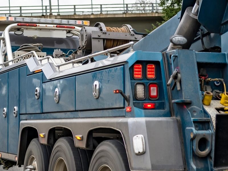 SOCCORSO CAMION E FURGONI